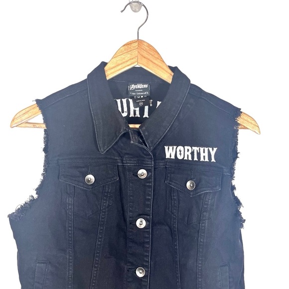 Her Universe Marvel Avengers Thor God Of Thunder Girls Denim Vest Size Small - Picture 4 of 10